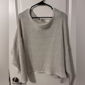 Beige oversized sweater - so cute and comfy! Size L